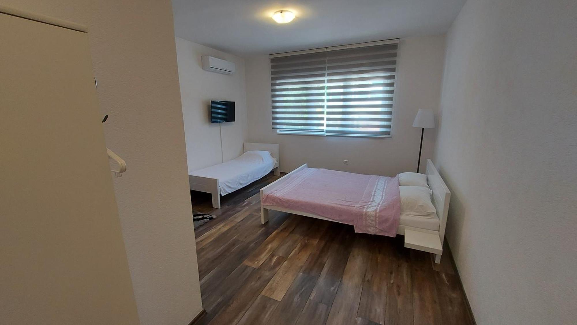 Apartment Kapetanovic Bosanski Samac Oda fotoğraf